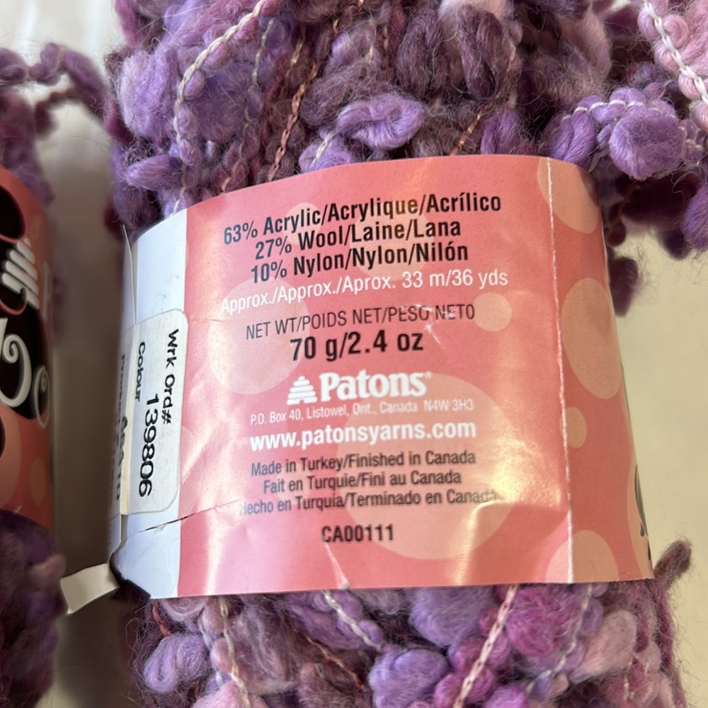 Patons Pooch Fancy Yarn 2 Skeins - Picture 2 of 7
